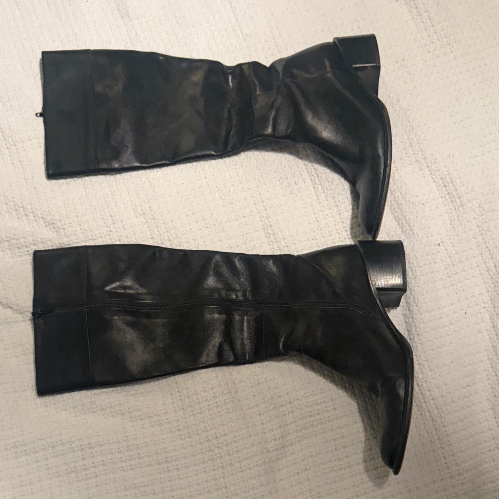 Black knee high banana republic riding boots made in Italy